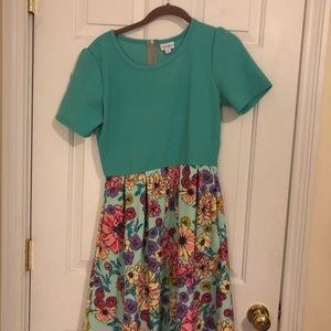 NWOT Medium Lulaore Amelia.